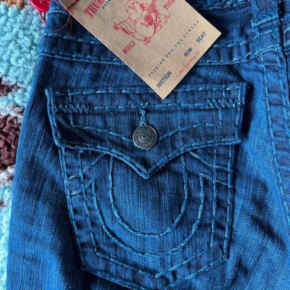 Brand New True Religion Billy Straight Sup Style WQ1572H94, Size 28 - Picture 3 of 8